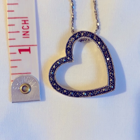 Vintage Sterling Silver Marcasite Heart & Chain pendant - Picture 2 of 5